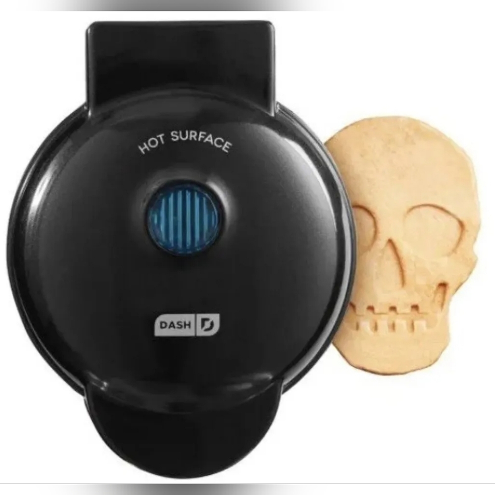 Skull Shaped Mini Waffle Maker Black Halloween Breakfast Belgian Make Your Own